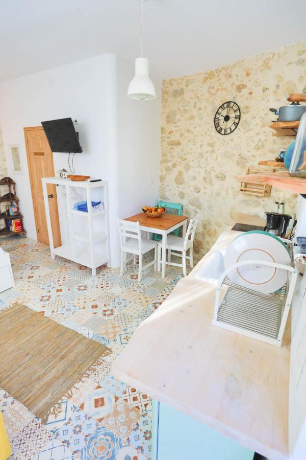 Ravi Boutique Home - 1 Minute Walk From Beach Kalyves Luaran gambar