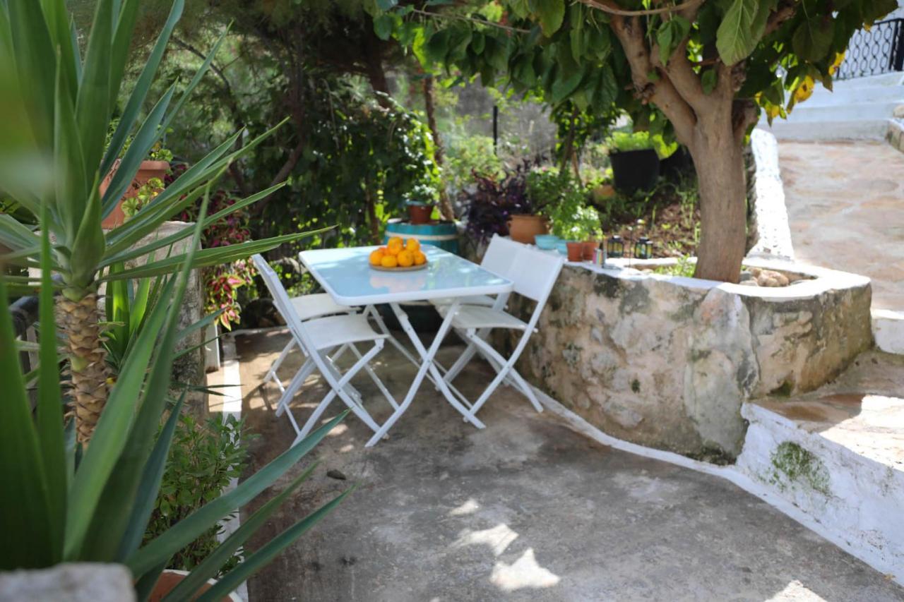 Ravi Boutique Home - 1 Minute Walk From Beach Kalyves Luaran gambar