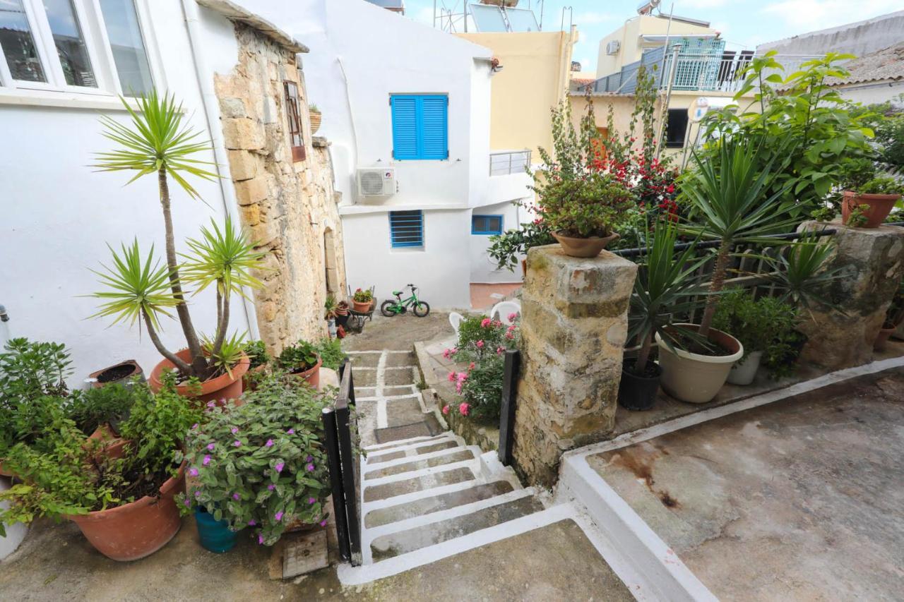 Ravi Boutique Home - 1 Minute Walk From Beach Kalyves Luaran gambar