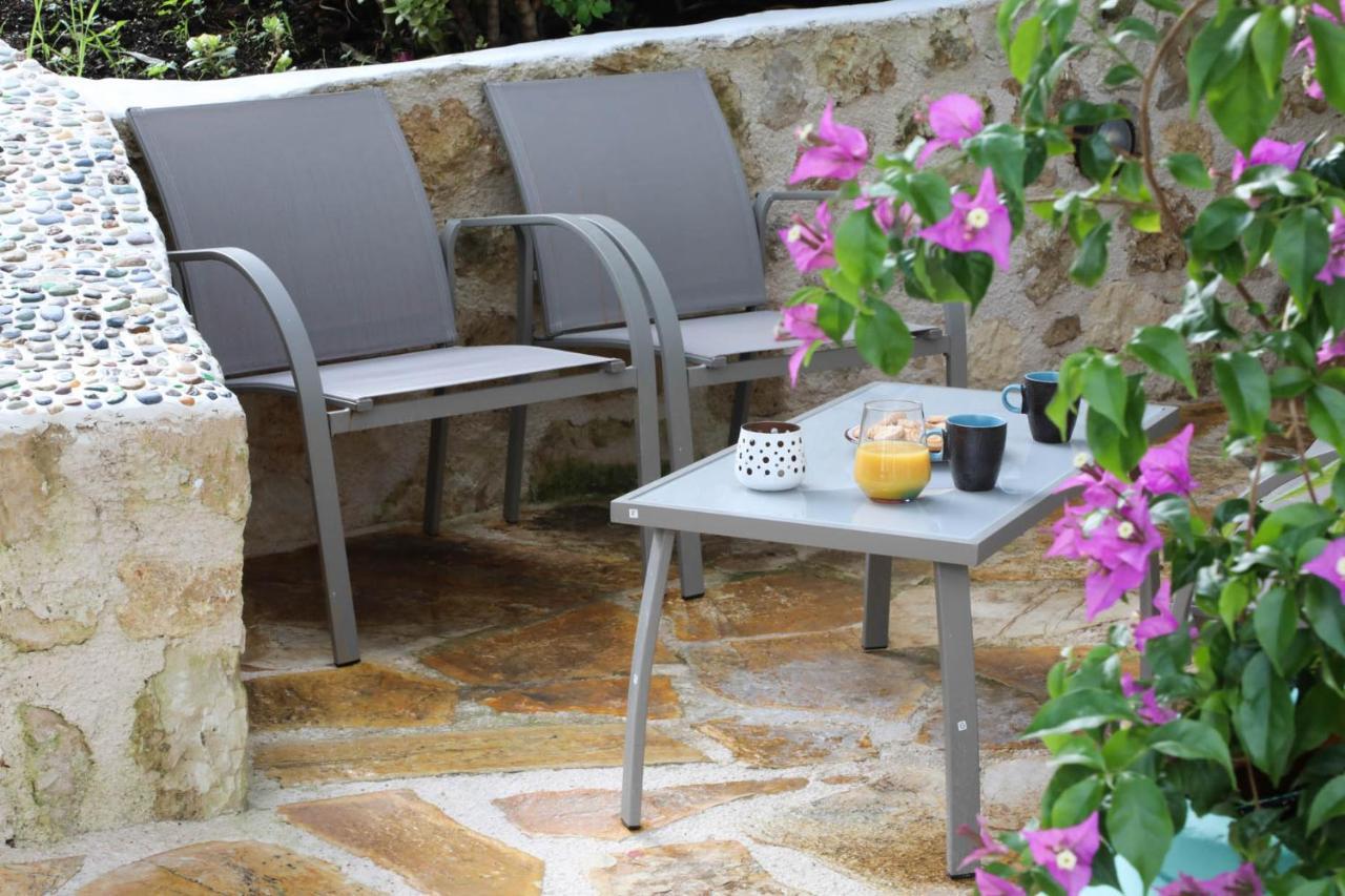 Ravi Boutique Home - 1 Minute Walk From Beach Kalyves Luaran gambar