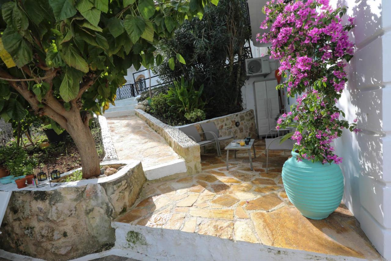 Ravi Boutique Home - 1 Minute Walk From Beach Kalyves Luaran gambar