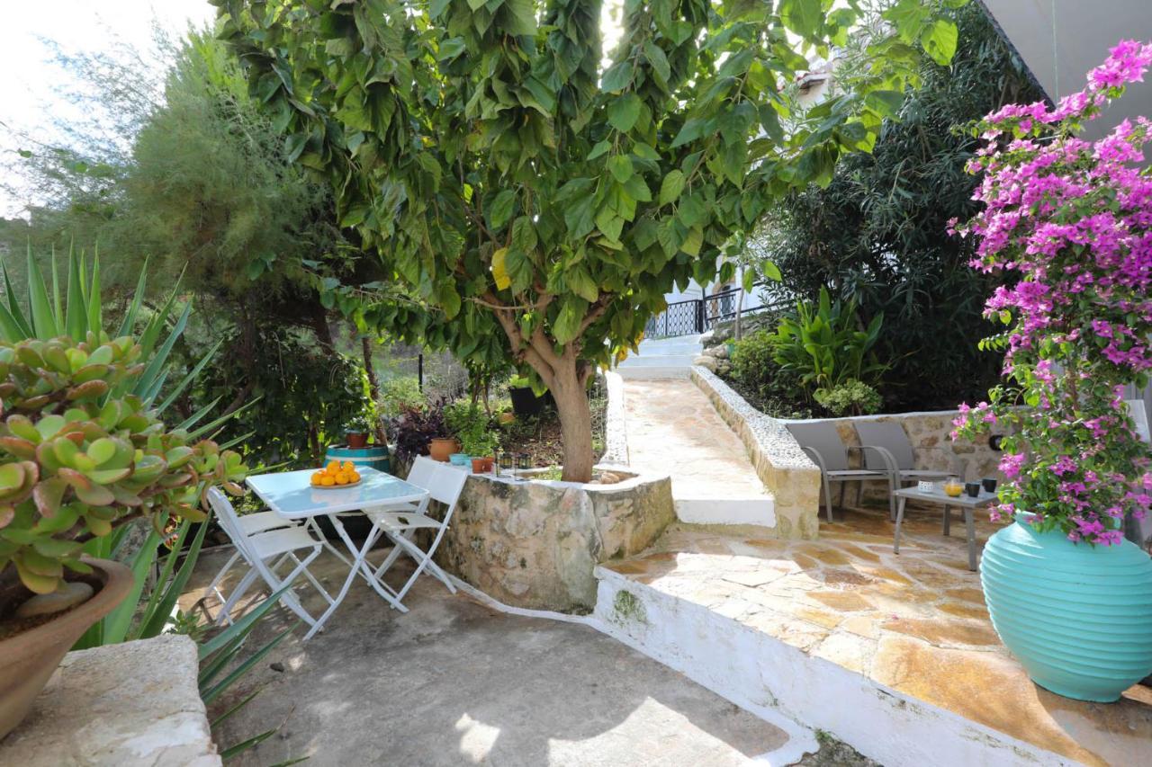 Ravi Boutique Home - 1 Minute Walk From Beach Kalyves Luaran gambar