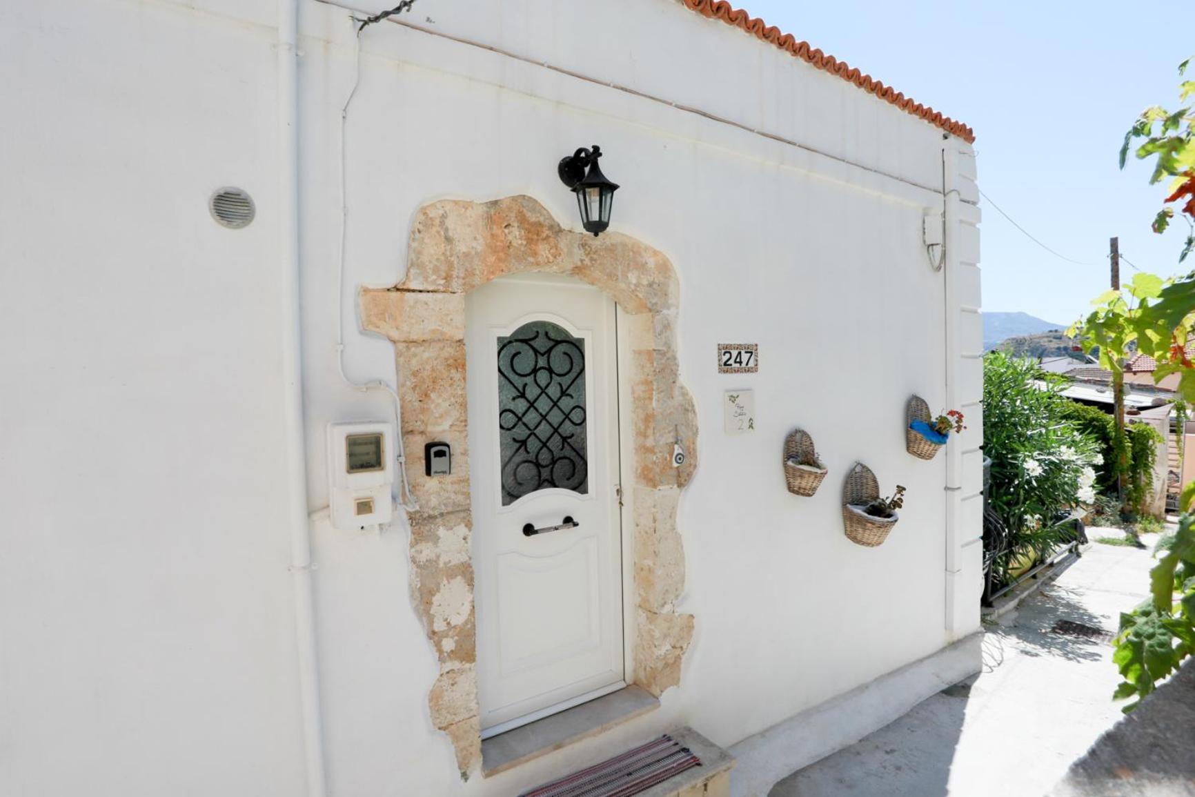 Ravi Boutique Home - 1 Minute Walk From Beach Kalyves Luaran gambar